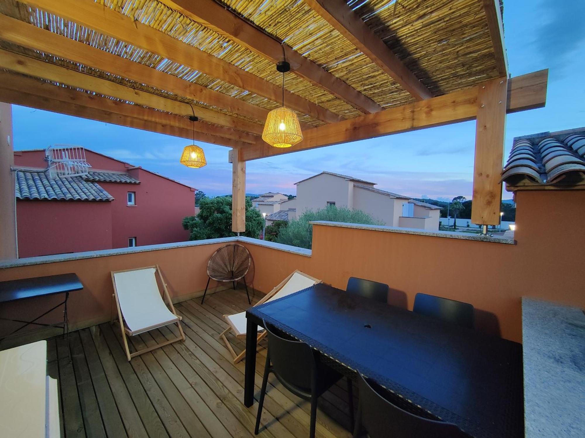 Residence Hoteliere Les Hameaux De Saint Cyprien Appartement 35 M2 1 Chambre Lecci Exteriér fotografie