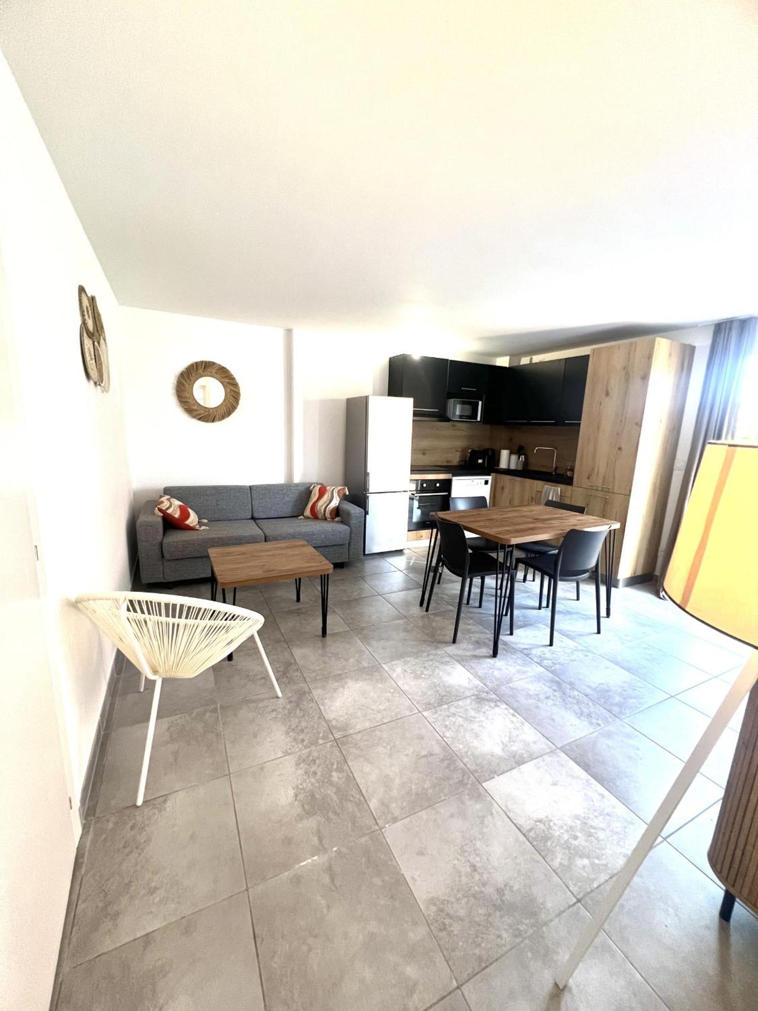 Residence Hoteliere Les Hameaux De Saint Cyprien Appartement 35 M2 1 Chambre Lecci Exteriér fotografie